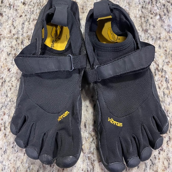 Vibram FiveFingers Minimalist Barefoot Women's Size 8 Black - Picture 5 of 5